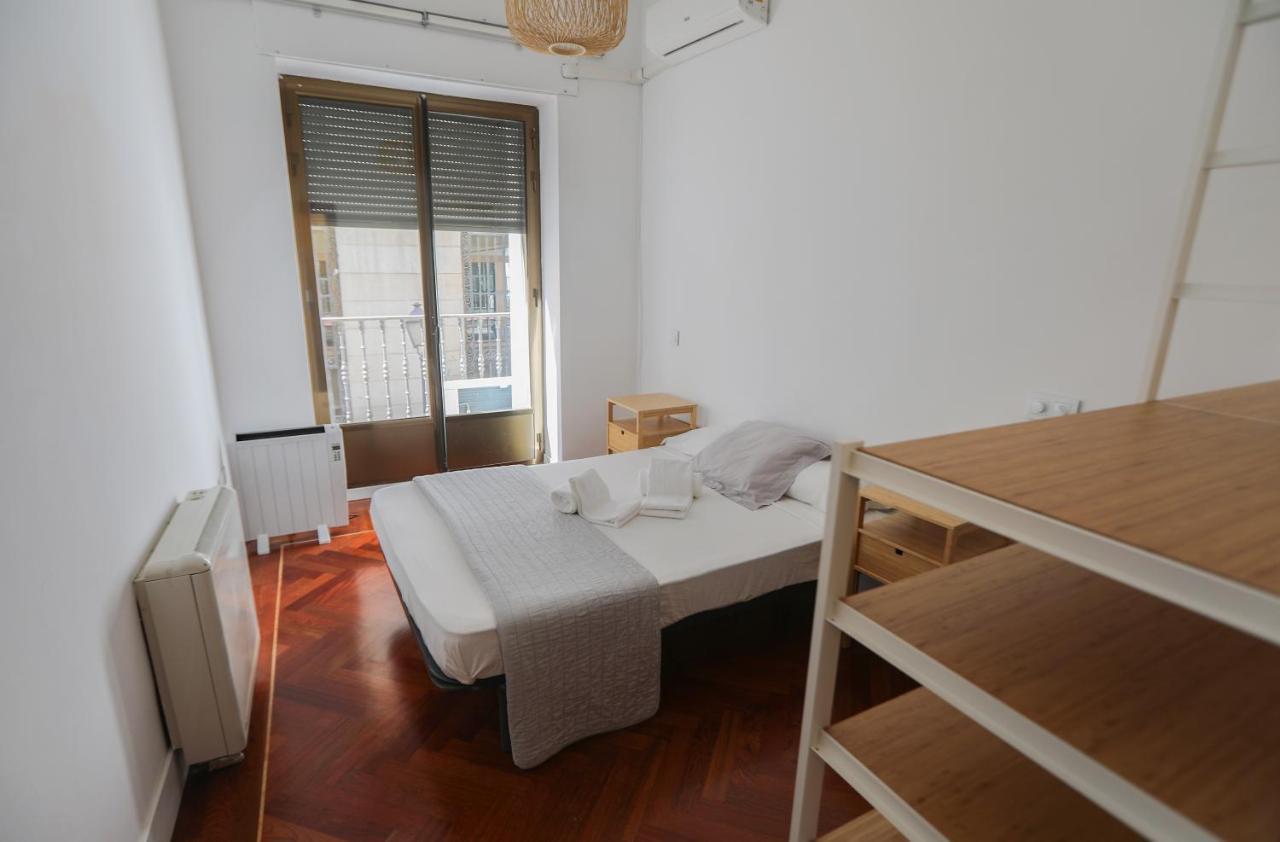 Appartement Apartamento Barco à Madrid Extérieur photo
