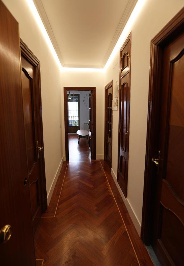 Appartement Apartamento Barco à Madrid Extérieur photo
